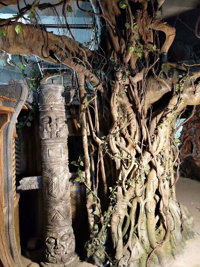 亚洲香蕉在线观看榕树装饰